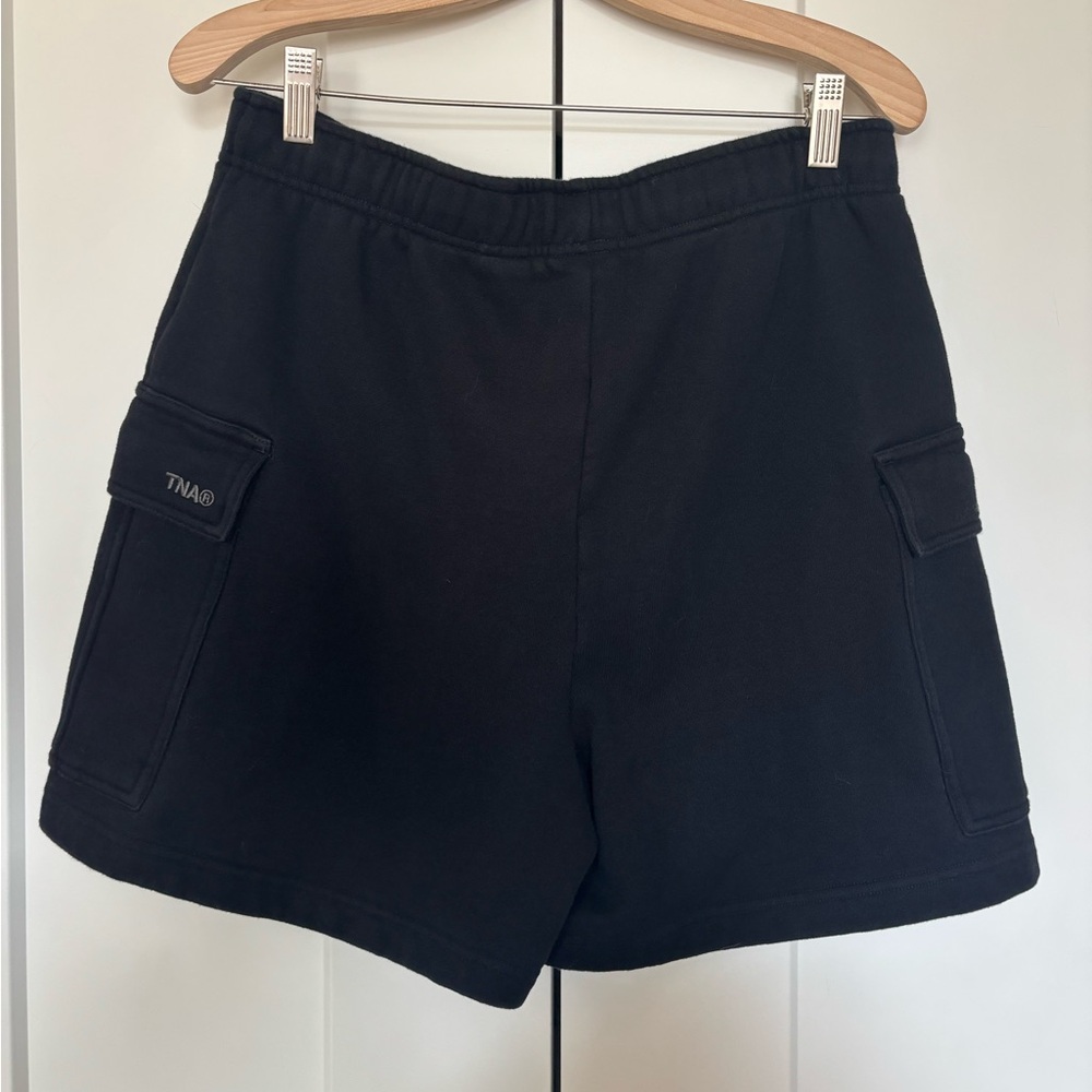 Aritzia TNA Fleece Cargo Shorts Black Size M